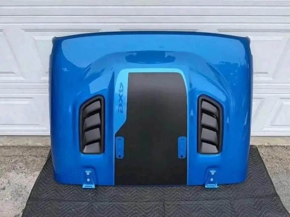 2018+ Jeep Wrangler JL / Gladiator JT Rubicon OEM Hydro Blue Hood