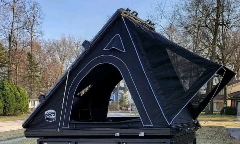 CVT Mount Hood 50" Roof Top Tent for Jeep Wrangler